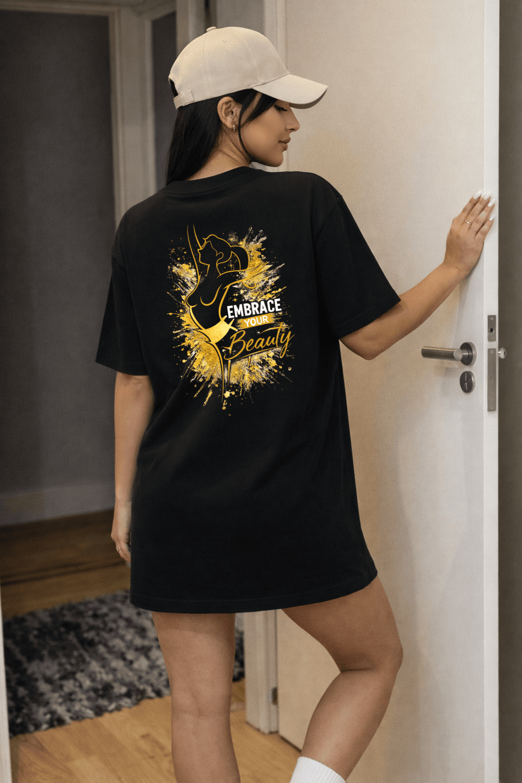 Camiseta Oversized Fitness Glamour Embrace Your Beauty – Estampa Dourada